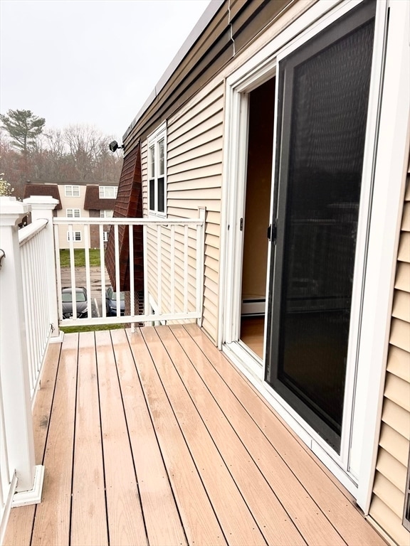 Building Photo - 180 Main St