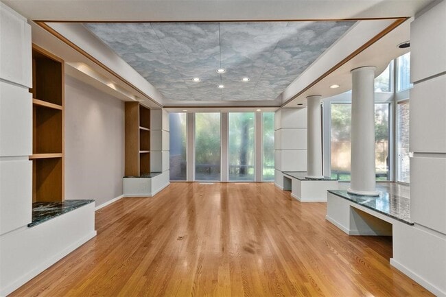 Building Photo - 431 Hedwig Rd