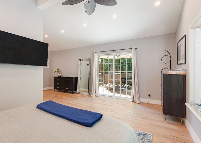 Building Photo - *Unfurnished* Gorgeous 4-Bed Oasis with Po...