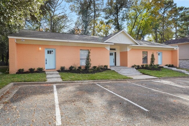 Building Photo - 3010 Winding Way