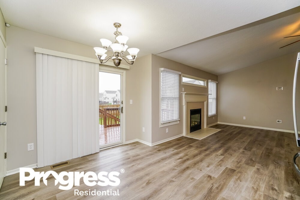 Building Photo - 3421 Brook Spring Dr