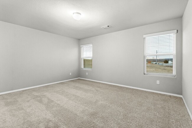 Building Photo - Gorgeous home ready for you!