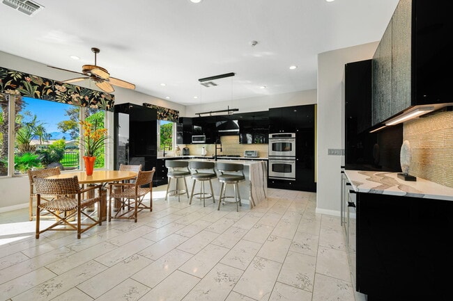 Building Photo - 81347 Camino Sevilla