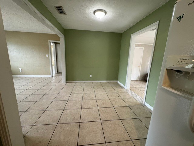 Building Photo - 2976 Poplar St