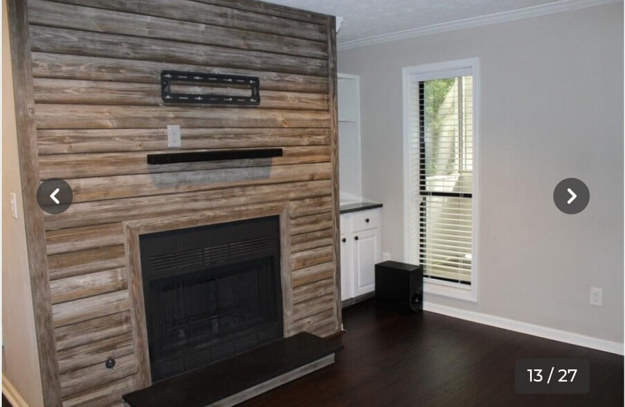 Building Photo - 1403 Wynnes Ridge Cir SE