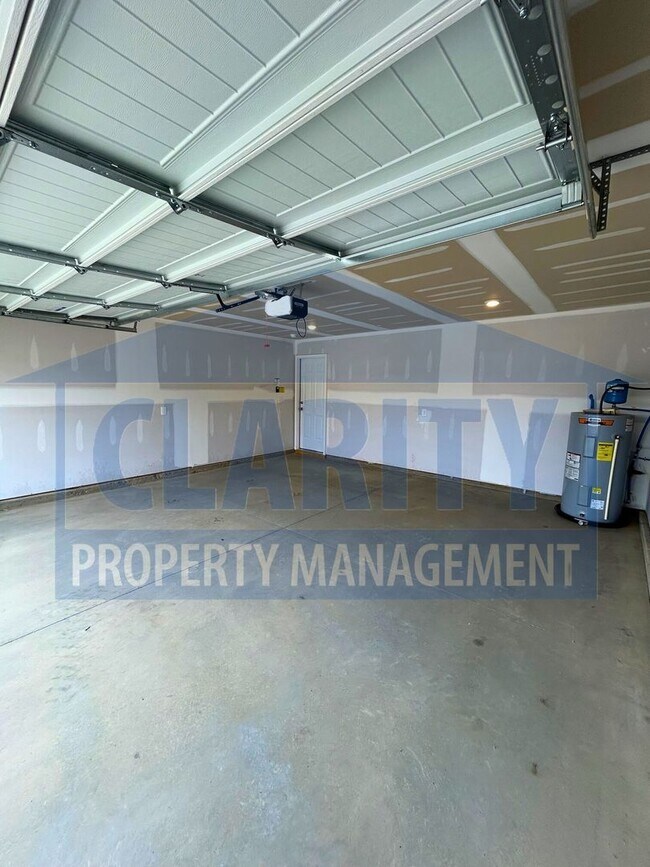 Building Photo - Beautiful home in Athens, TN!