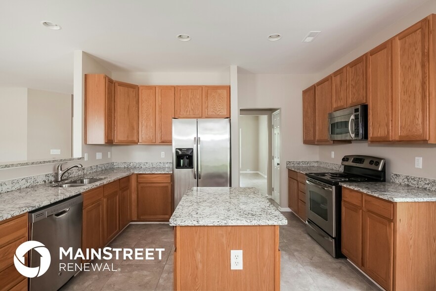 Building Photo - 2582 Laurelview Dr NW