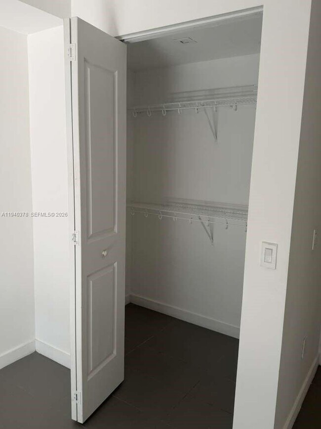 Building Photo - 1600 NE 1st Ave