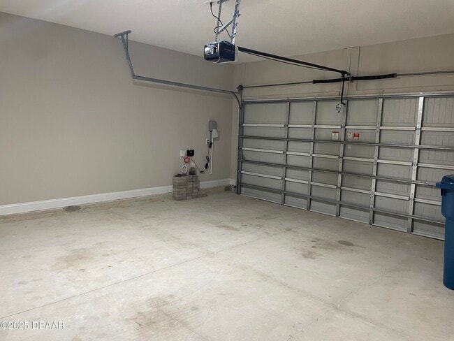 Building Photo - 181 Thistleton Wy