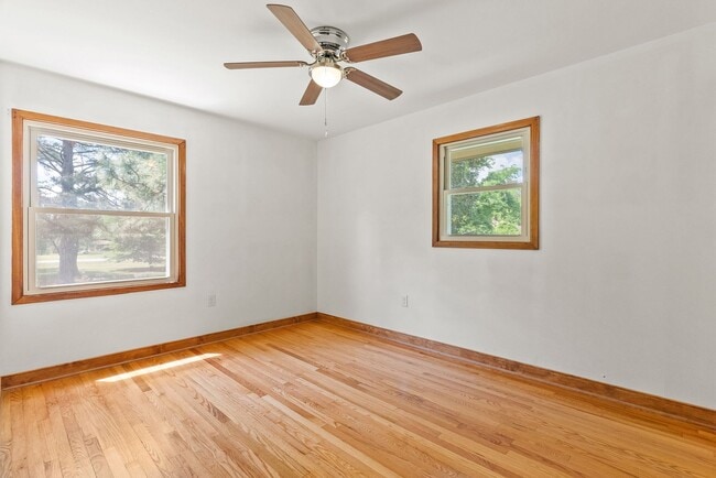 Building Photo - Large 4-Bed Brick Rancher with 2-Car Attached Garage!