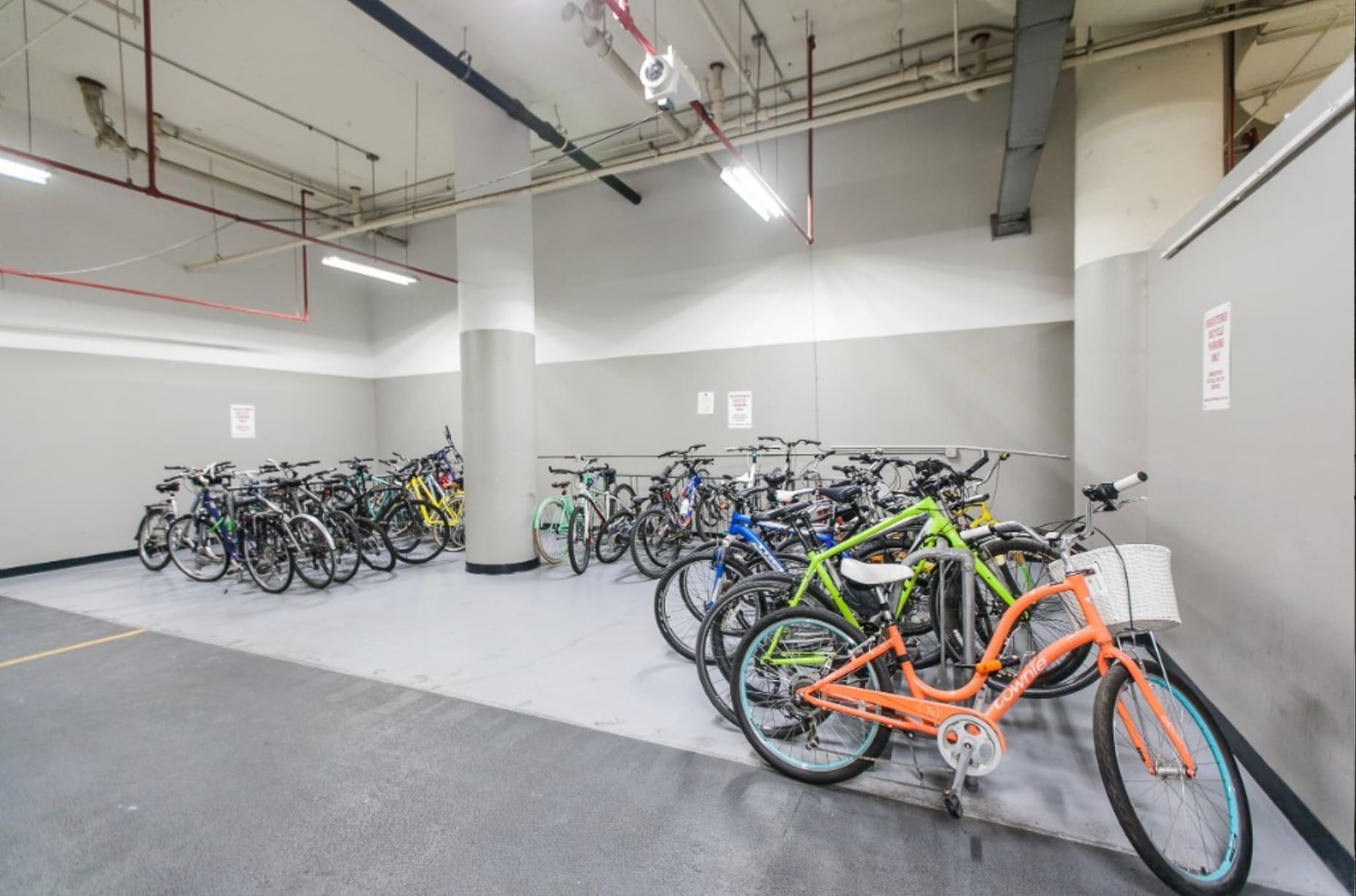 Building Photo - 211 E Ohio St