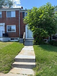 Building Photo - 930 Masefield Rd