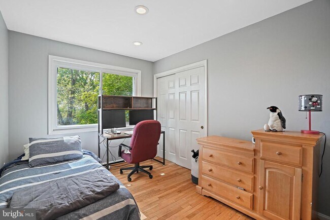 Building Photo - 6301 Crathie Ln