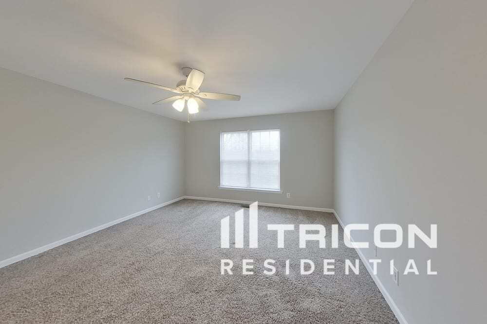 Building Photo - 1023 Adams Way