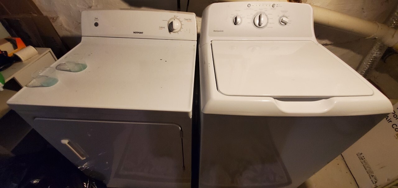 Building Photo - 1818 Montrose St