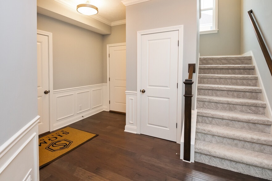 Building Photo - 15295 Mystic Rock Dr