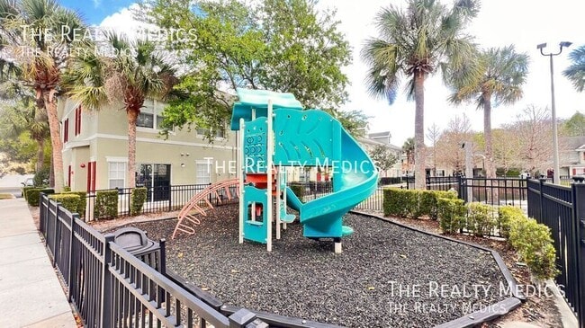 Building Photo - 10278 Regent Park Dr