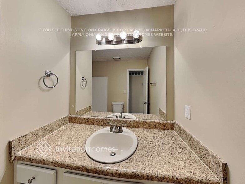 Building Photo - 2086 Arrowhead Trail