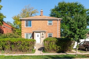 Building Photo - 209 Kedzie St