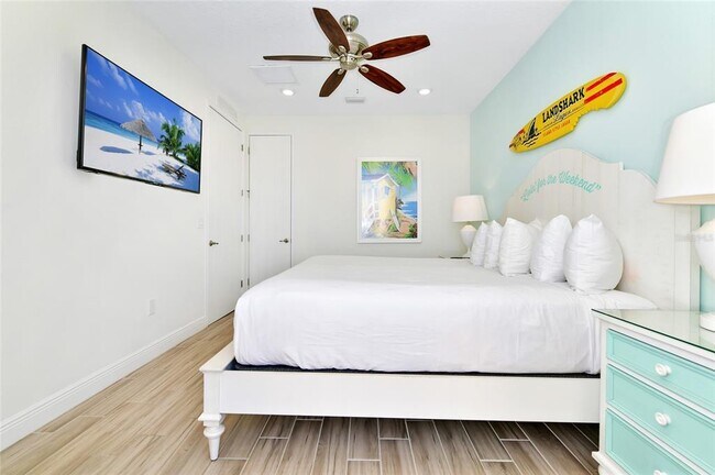 Building Photo - 8024 Flip Flop Way
