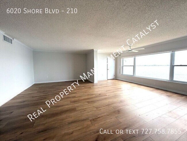 Building Photo - 6020 Shore Blvd S