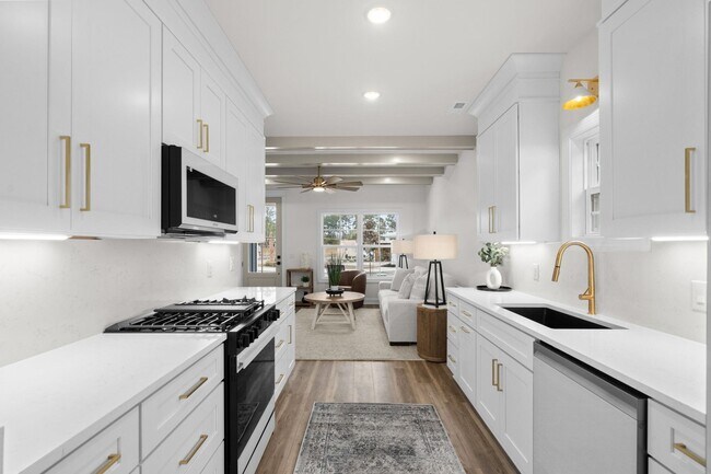 Building Photo - 113 ARBOR RIDGE CIR