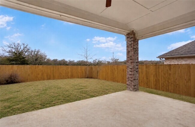 Building Photo - 4002 Heru Ct