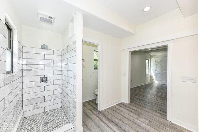 Building Photo - 6348 W 750 N
