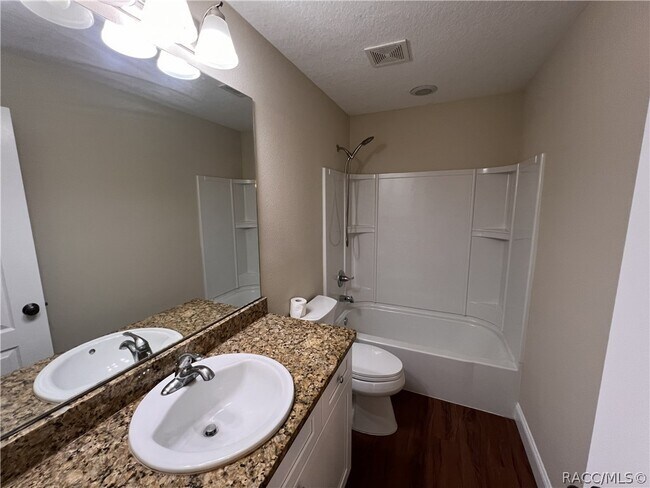 Building Photo - 2223 CR 445