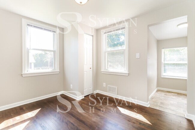 Building Photo - At Last, This Is What You Have Been Searching For!