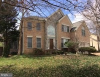 Building Photo - 2040 Madrillon Rd
