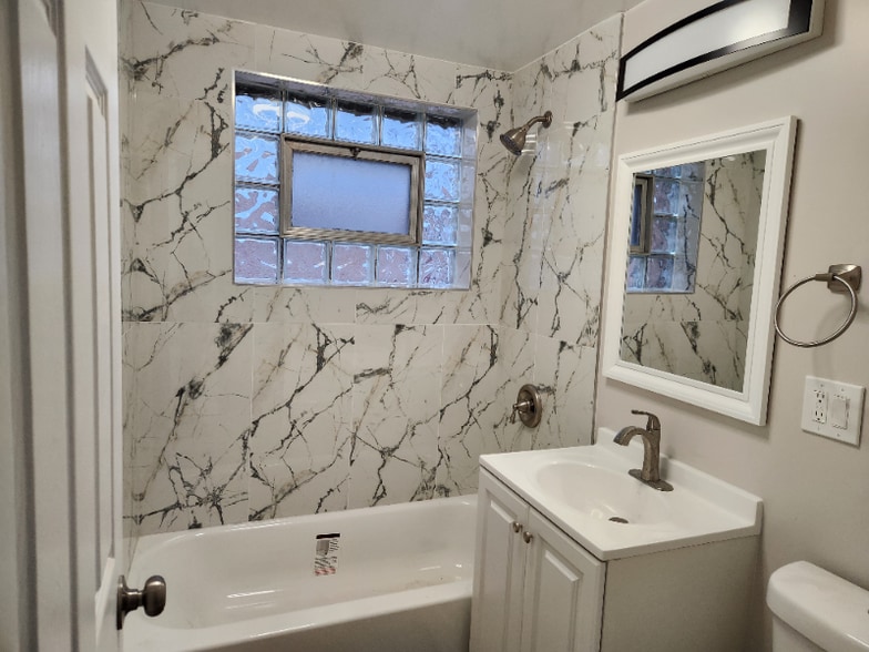 Building Photo - 14226 Ingleside Ave