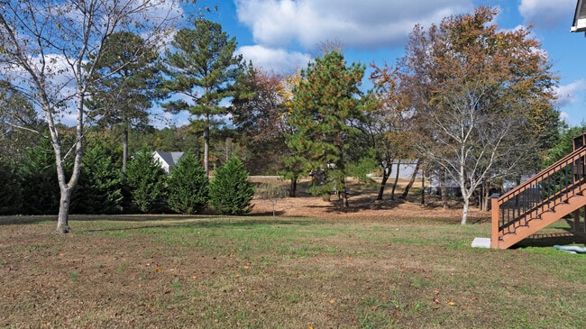 Building Photo - 275 Hazelwood Rd