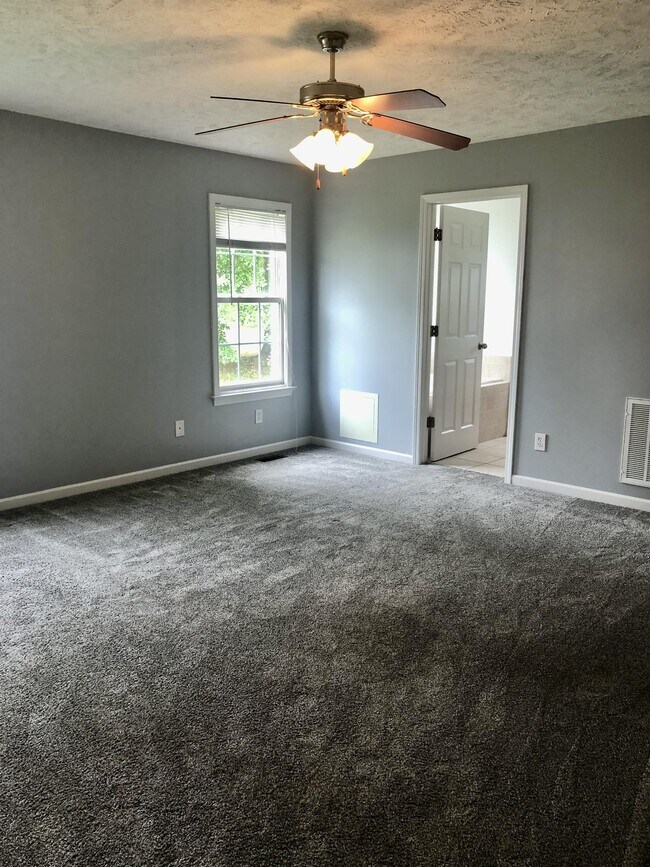 Building Photo - 1504 Richborough Ct
