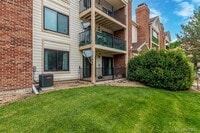 Building Photo - 401 S Kalispell Way