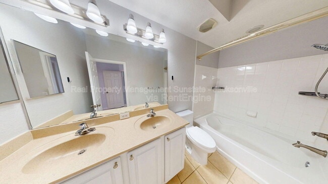 Building Photo - 10075 Gate Pkwy N