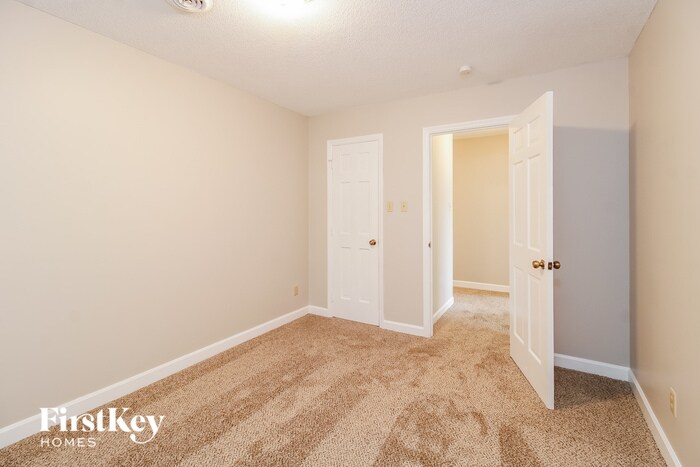 Building Photo - 401 O'Neill Dr