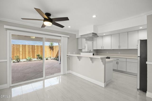 Building Photo - 4931 Catamaran St