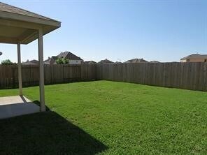 Building Photo - 18223 Red Oak Manor Ln