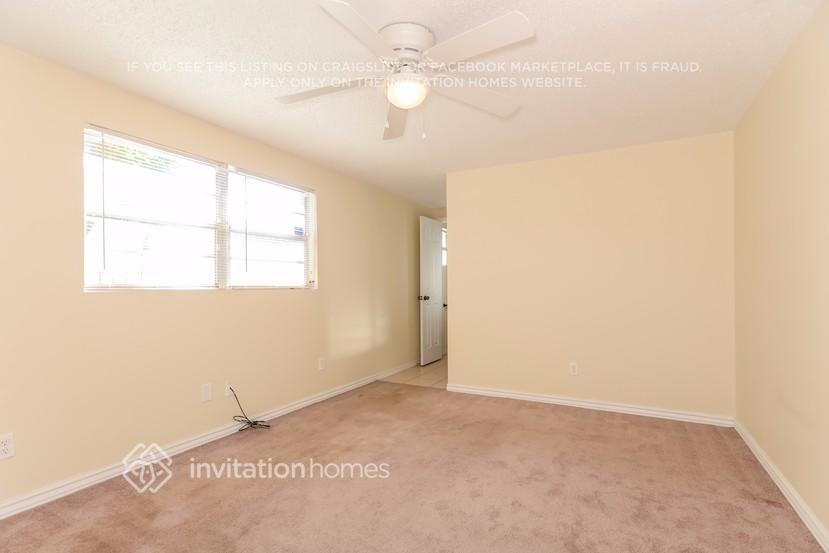 Building Photo - 6401 Bali Ct