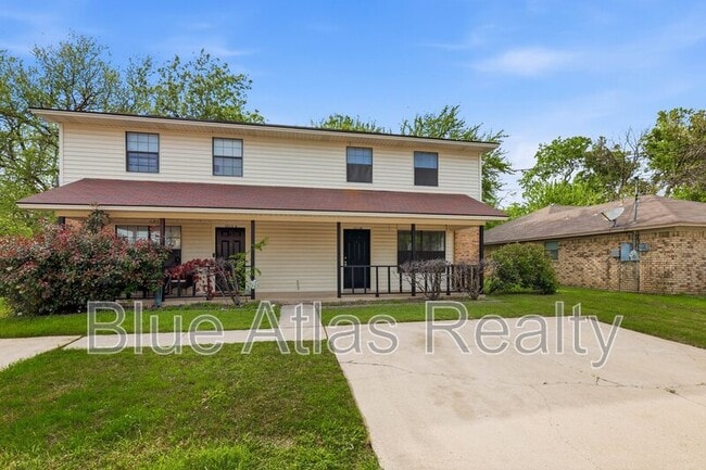 Building Photo - 3313 Gardenview Cir