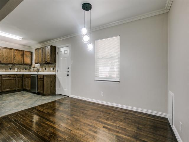 Building Photo - 368 Crenshaw Dr