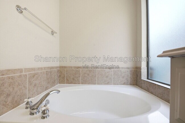 Building Photo - 13614 Indigo Spires Dr