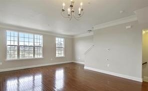 Building Photo - Beaufiful 3BR 2.5BA end unit town home wit...