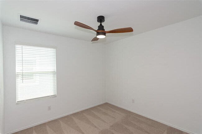 Building Photo - 548 Rancho Del Cielo Lp