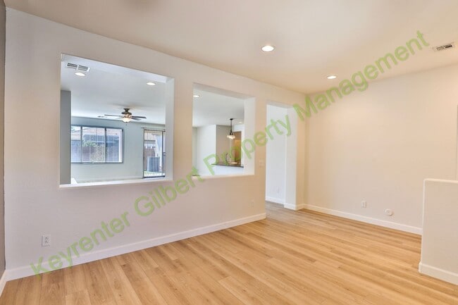 Building Photo - Beautiful Lyons Gate Home w/ Three Communi...