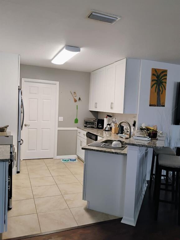 Building Photo - 14441 Dulce Real Ave