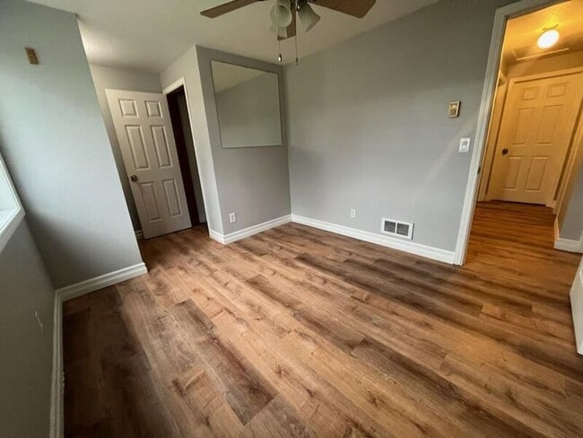 Building Photo - 27208 Manor Pl NW