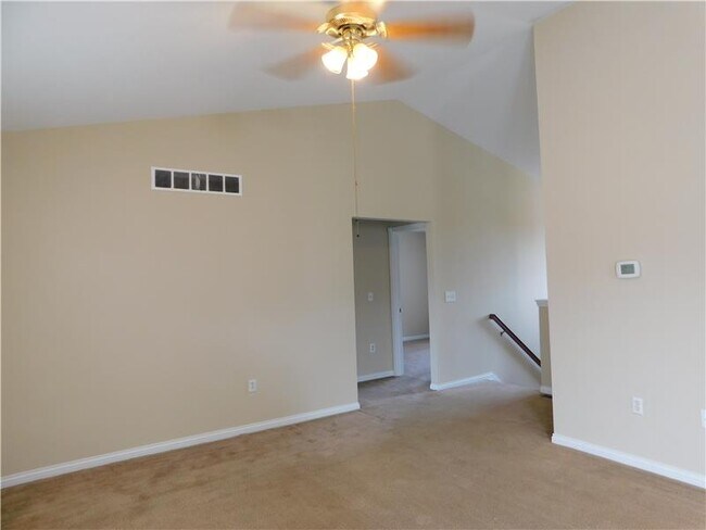 Building Photo - 1206 Carthage Dr