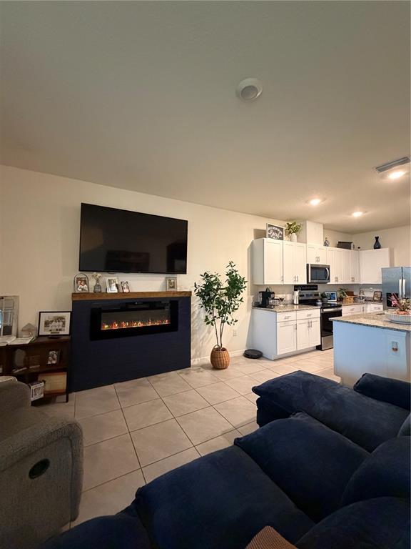 Building Photo - 1486 Isleta Lp